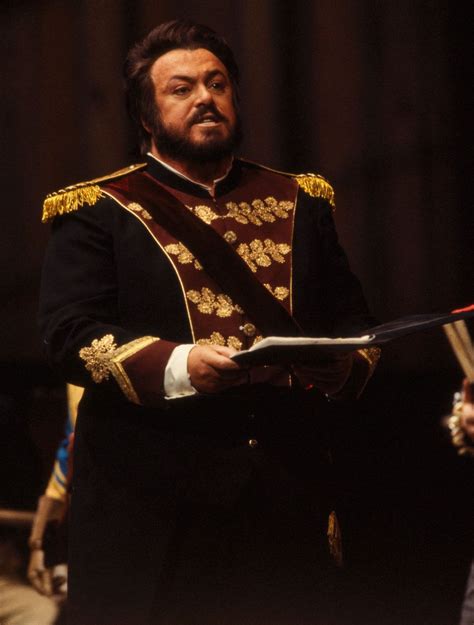 Pavarotti Italian .